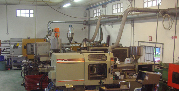 Stampaggio Ad Iniezione Di Tecnopolimeri - Technical Plast